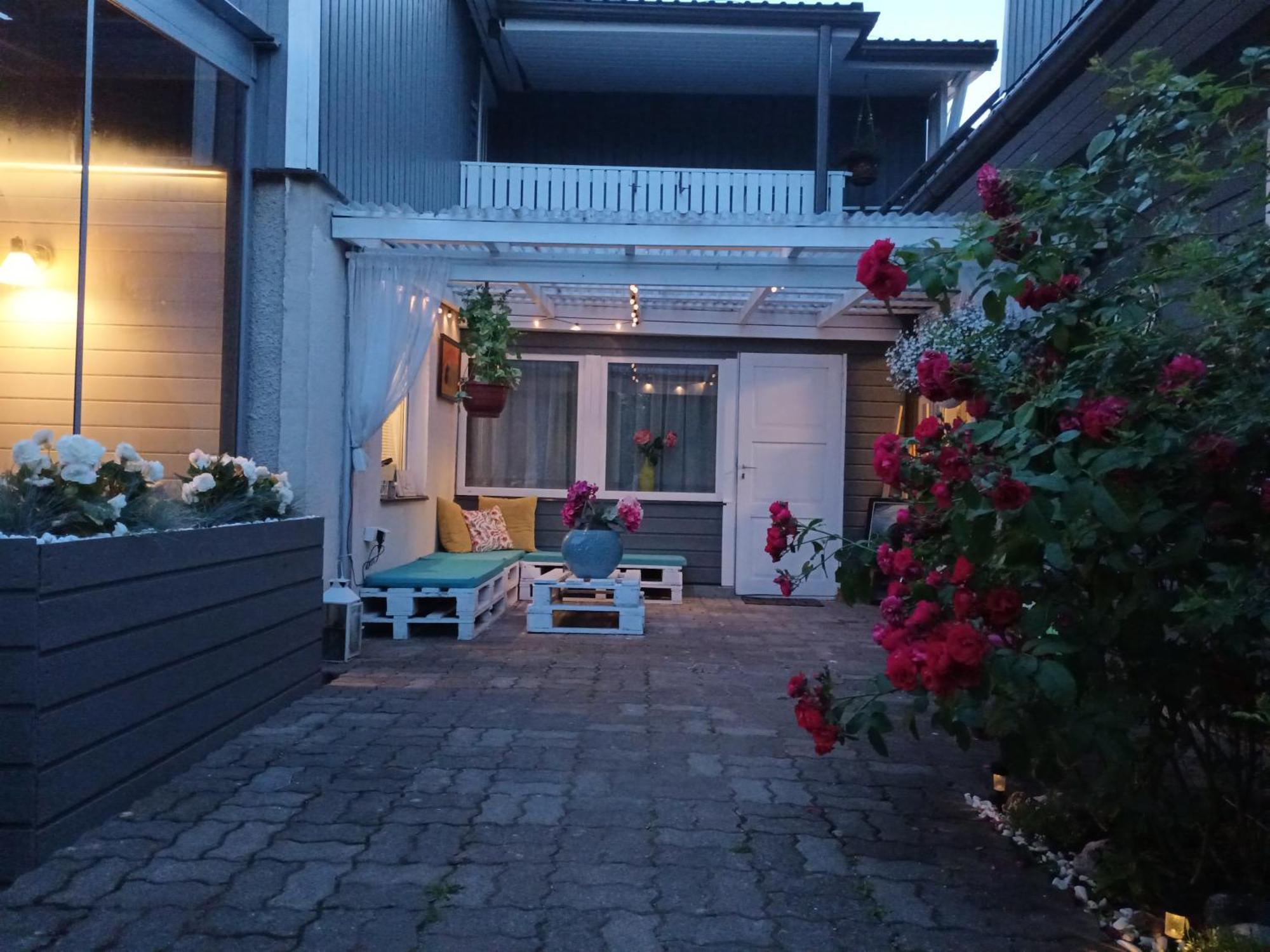Liisu Kuelalistemaja Apartamento Haapsalu Exterior foto