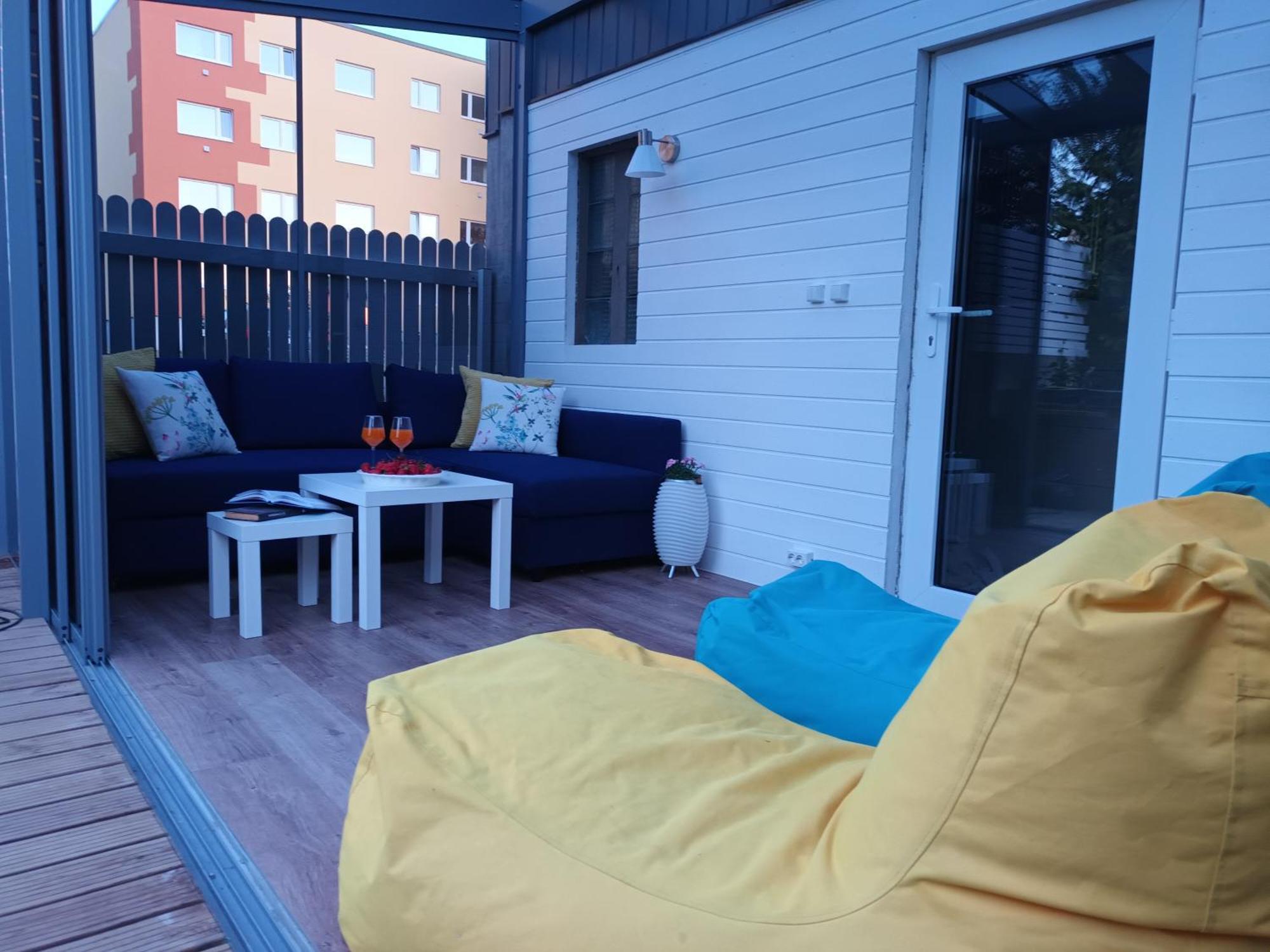 Liisu Kuelalistemaja Apartamento Haapsalu Exterior foto