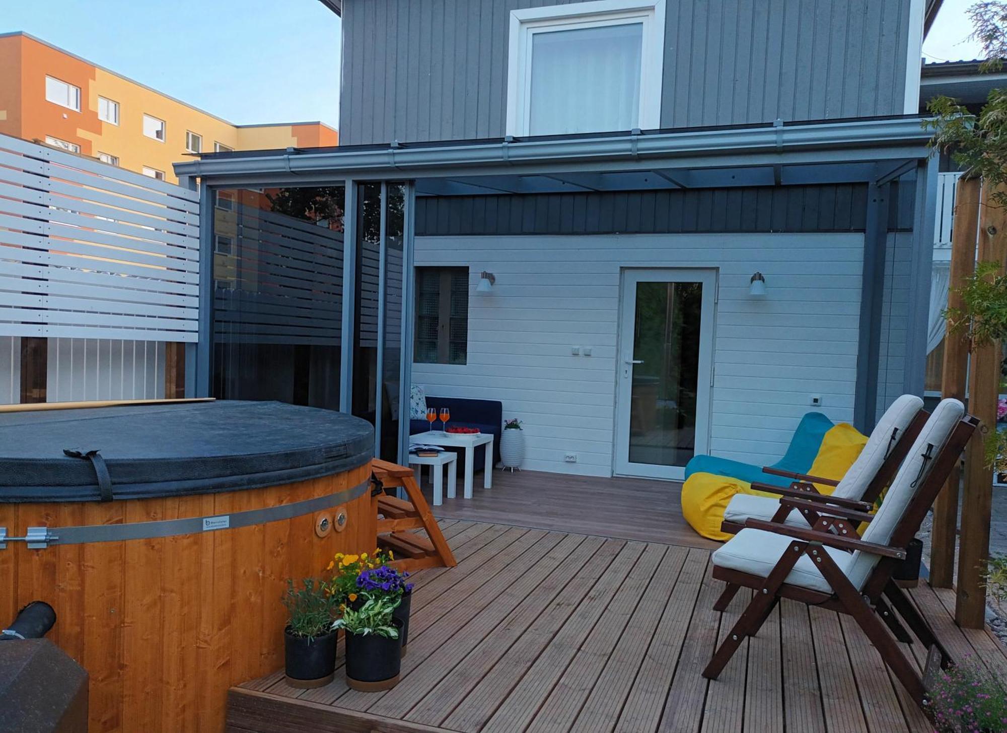 Liisu Kuelalistemaja Apartamento Haapsalu Exterior foto