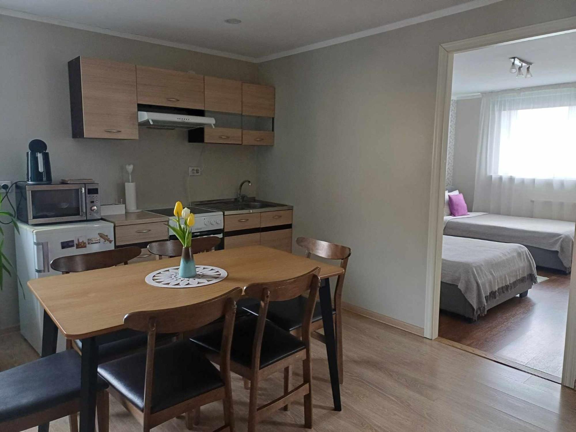 Liisu Kuelalistemaja Apartamento Haapsalu Exterior foto